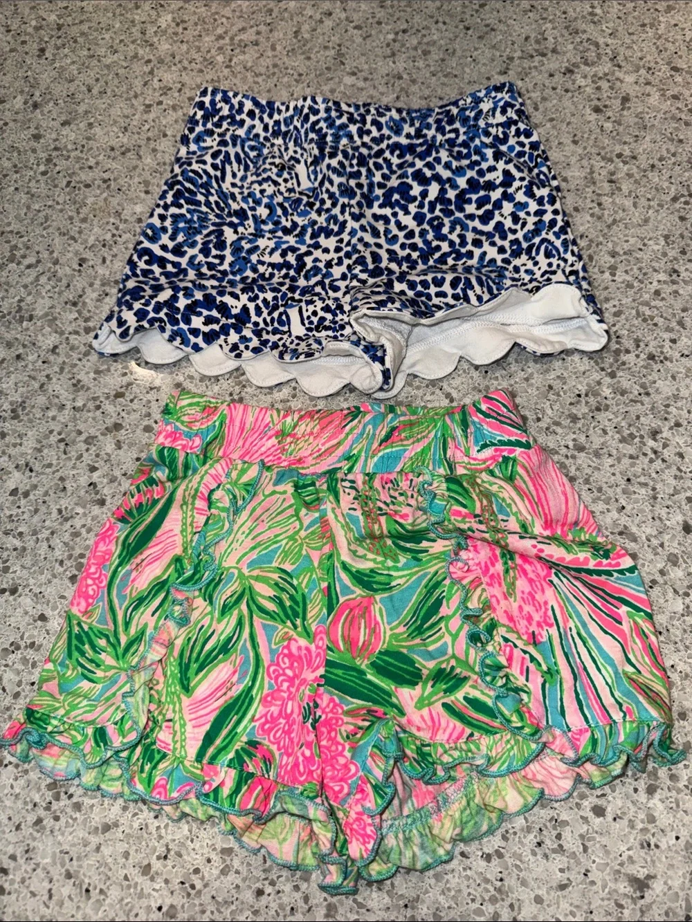 Lilly Pulitzer Scallop Ruffle Shorts - Blue Leopard & Pink Tropical